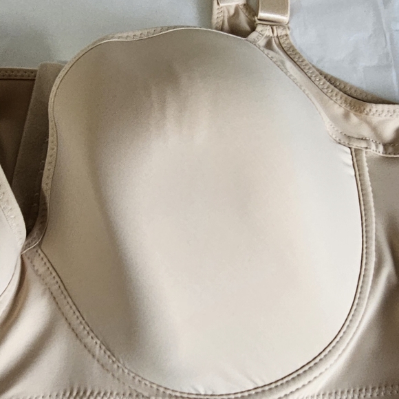 New comfy bra size 50 or 46DDD beige - Picture 4 of 4